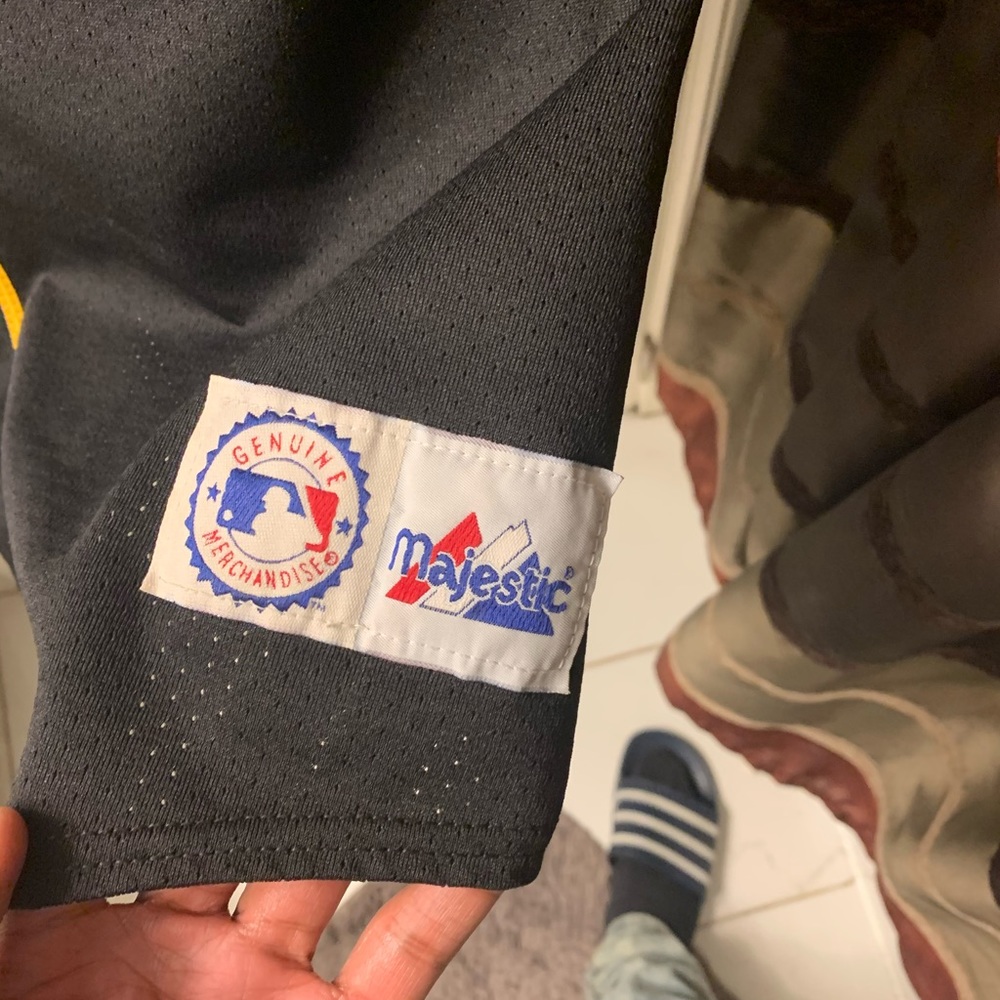 Pirates jersey - Picture 4 of 7